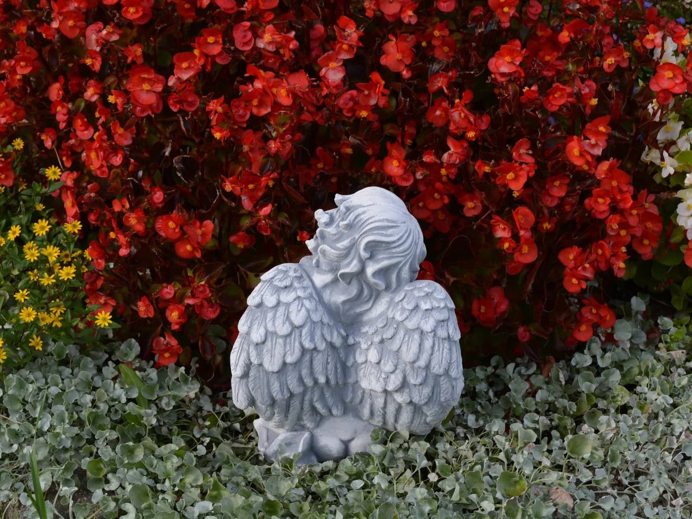 Gartenfigur Sitzender Engel Grabengel Steinfigur Grau 25 cm Frostsicher - Bild 3