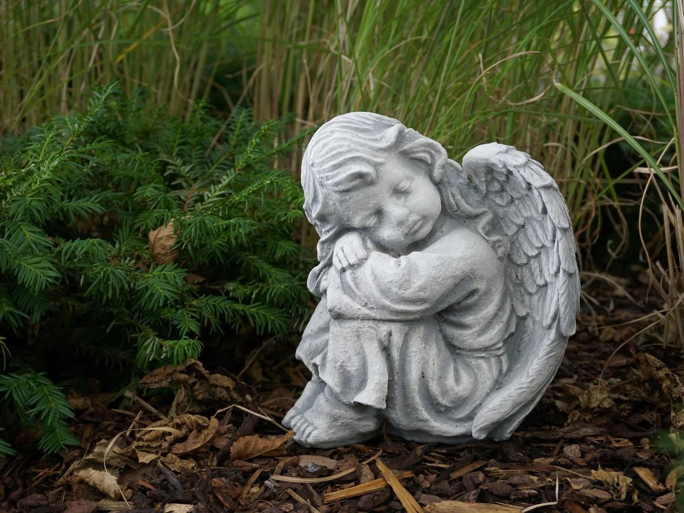gartendekoparadies.de Gartenfigur Schlafender Engel Grabengel Steinfigur 23 cm 6 kg Frostsicher - Bild 4