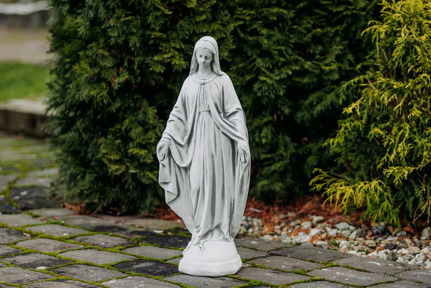 gartendekoparadies.de Gartenfigur Statue Madonna Mutter Maria Steinfigur Grau - Bild 3