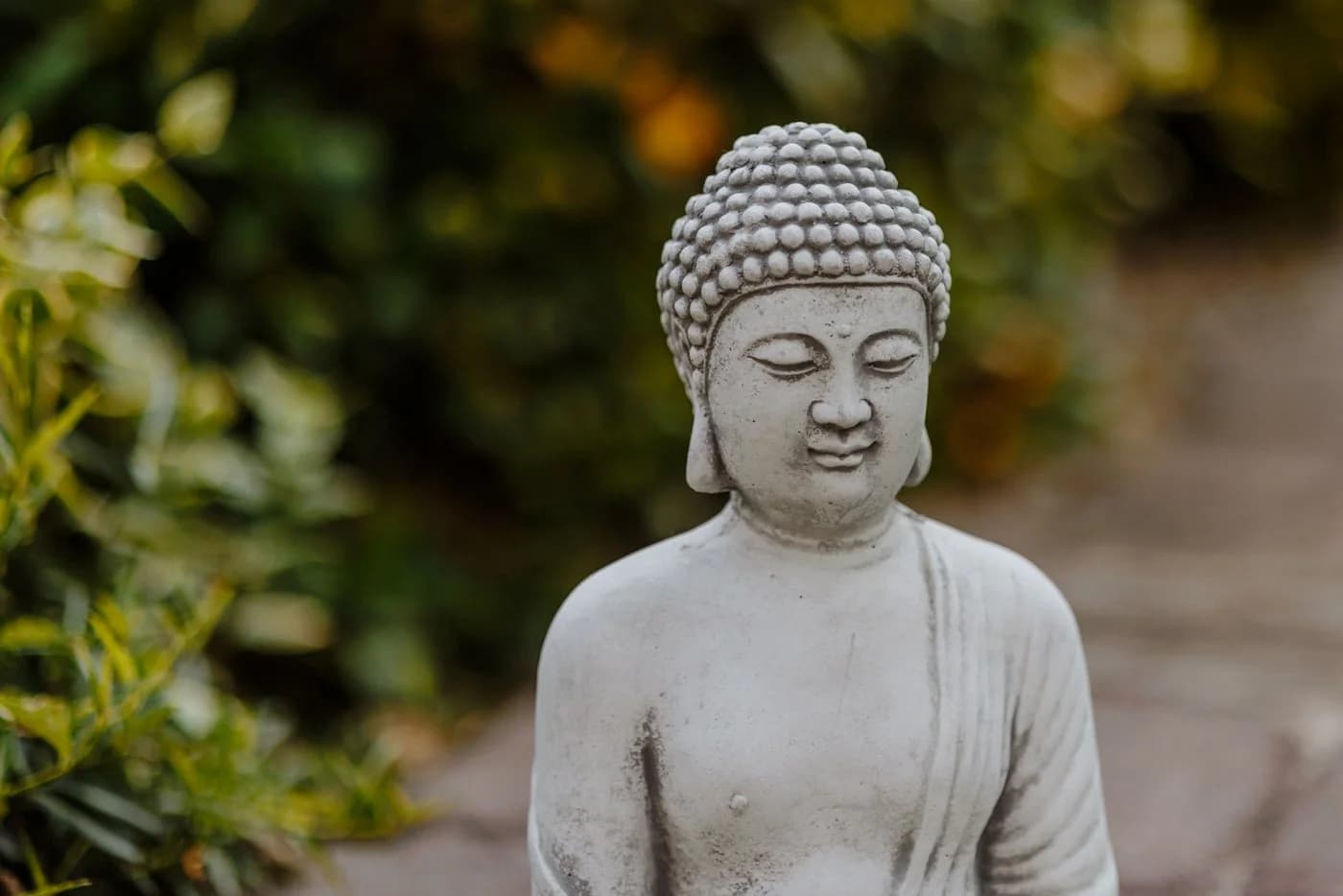 gartendekoparadies.de Buddha Steinfigur Grau Frostsicher - Bild 4
