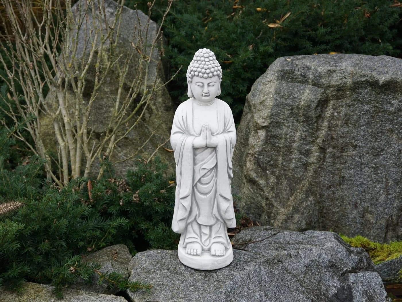 gartendekoparadies.de Gartenfigur stehender Buddha Mönch Grau Stein - Bild 3