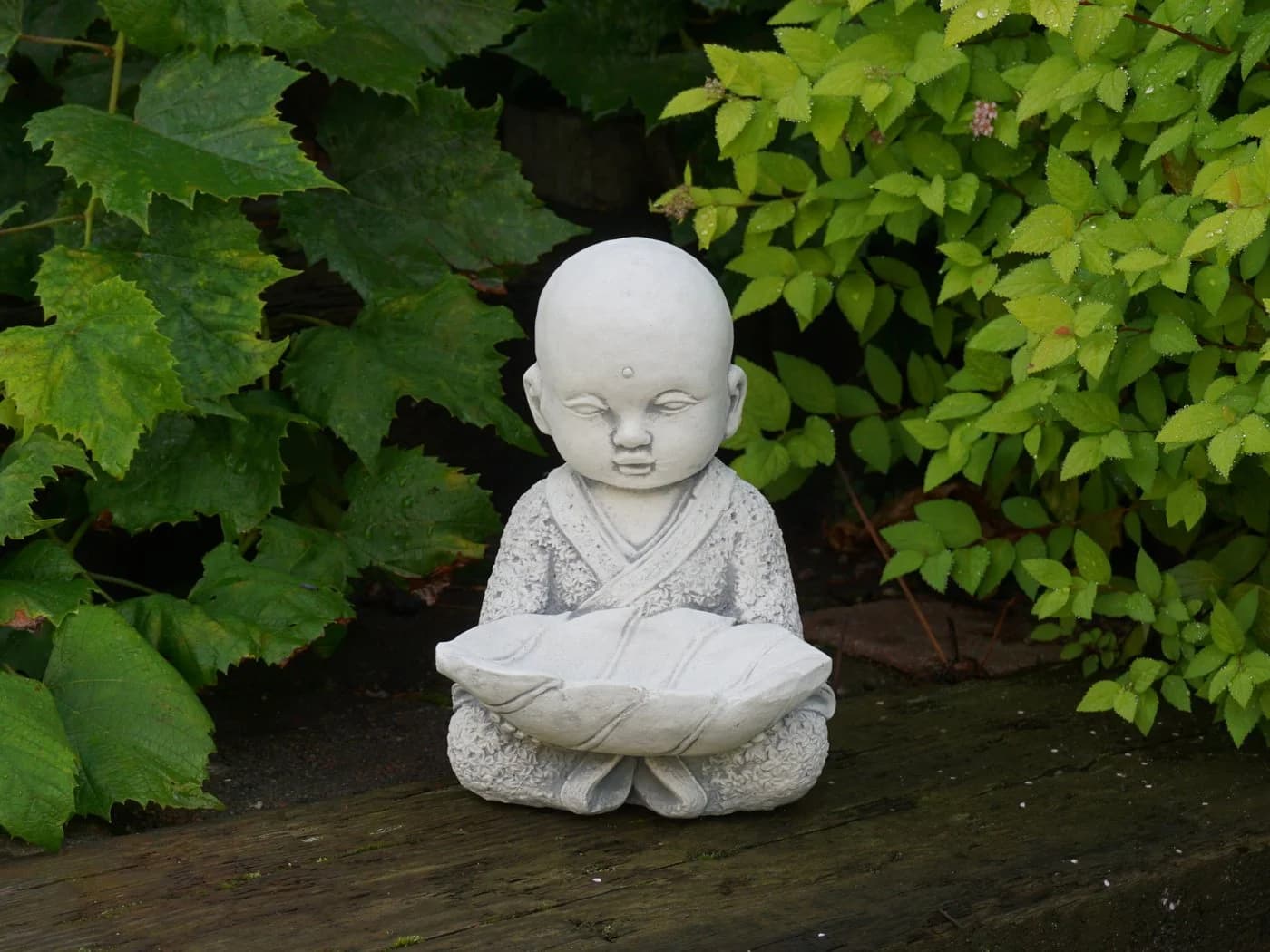 gartendekoparadies.de Gartenfigur Mönch mit Schale Grau Stein - Bild 3