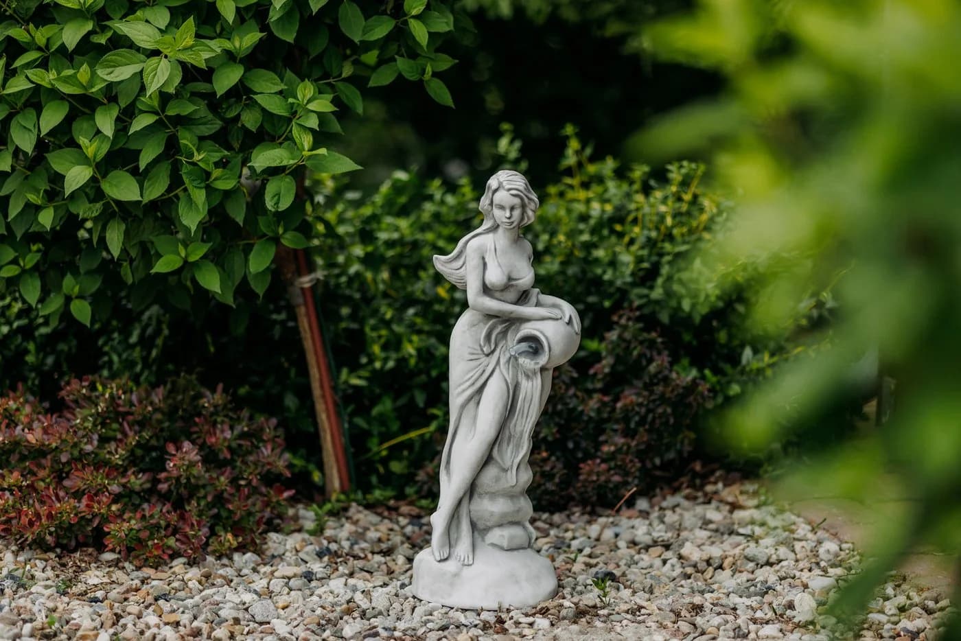 gartendekoparadies.de Gartenfigur Statue Venus optional mit Wasserlauf, Steinfigur, 69 cm, 19 kg, Frostsicher - Bild 3