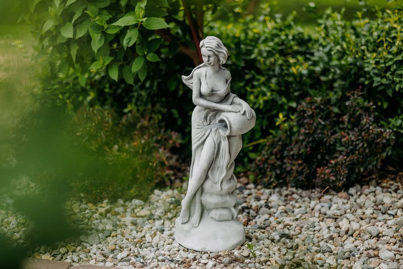 gartendekoparadies.de Gartenfigur Statue Venus optional mit Wasserlauf, Steinfigur, 69 cm, 19 kg, Frostsicher - Bild 4