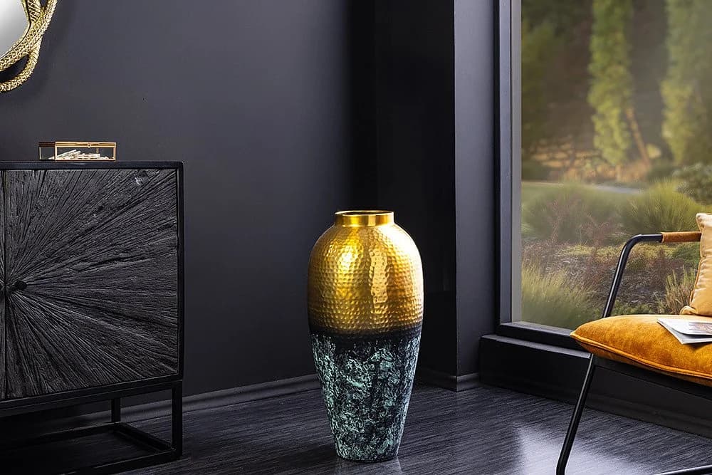 riess-ambiente Bodenvase ORIENT M 50cm Gold Hammerschlag Design Metall mit Patina - Bild 2