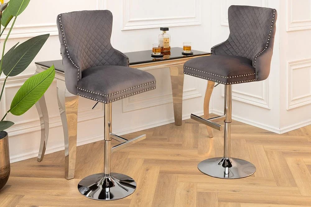 riess-ambiente Barhocker CASTLE DELUXE grau/silber Samt mit Löwenkopf - Bild 2