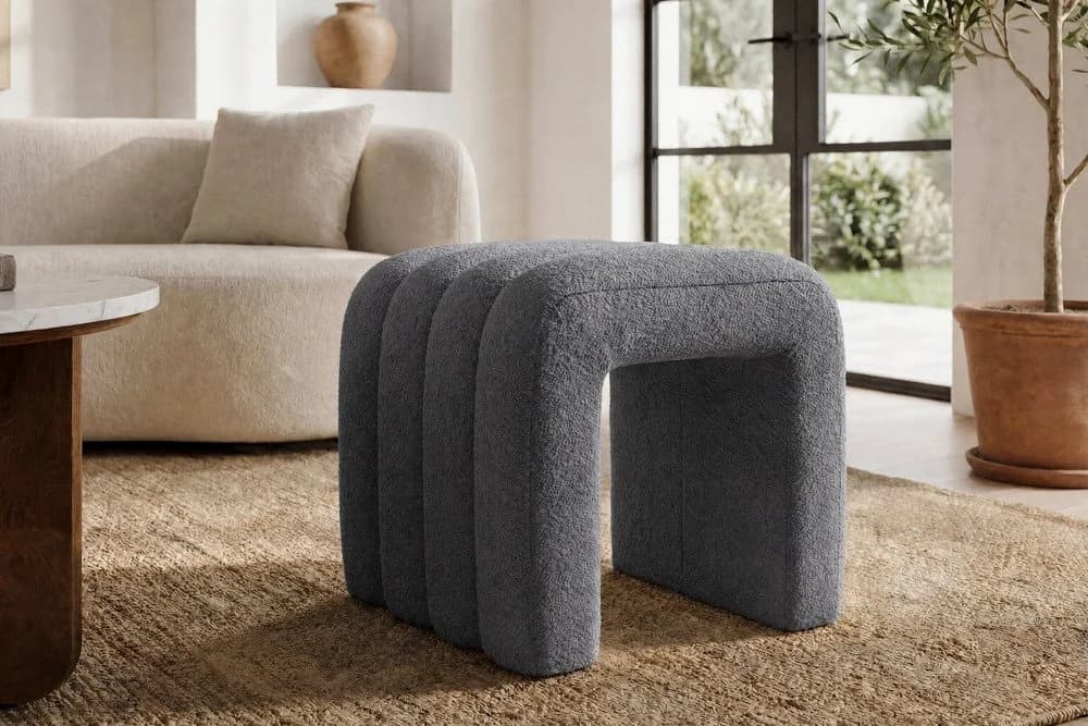 riess-ambiente Sitzwürfel VOGUE 40cm Grau Bouclé - Bild 2