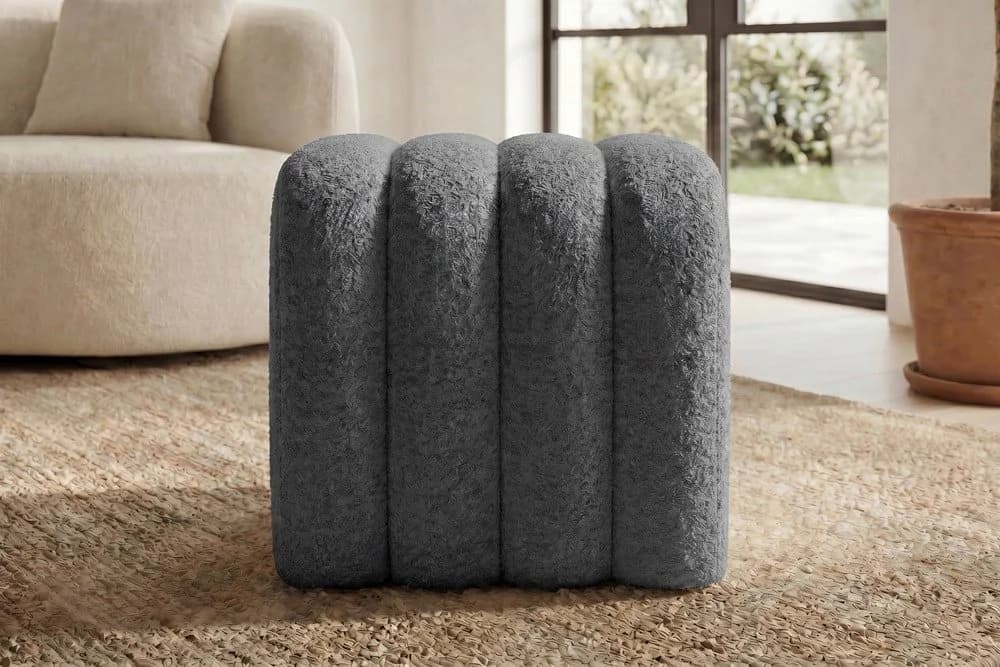riess-ambiente Sitzwürfel VOGUE 40cm Grau Bouclé - Bild 3