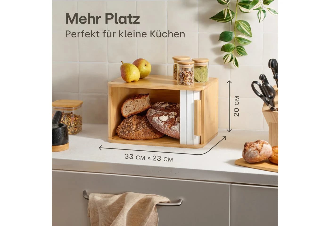 Praknu Brotkasten klein aus Bambus mit Schiebetür