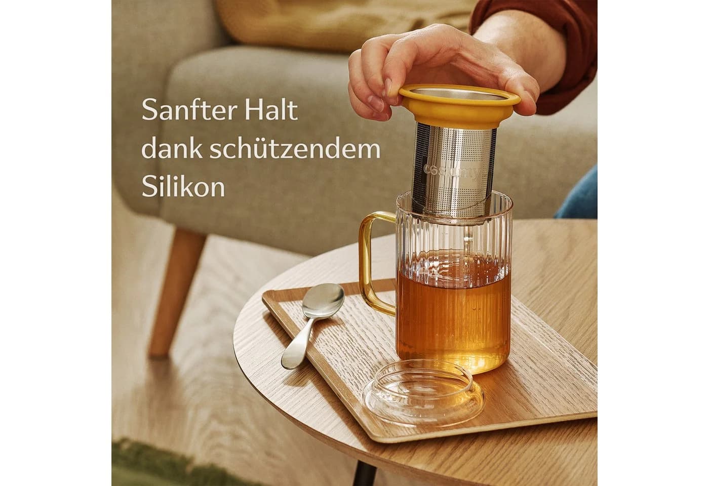 Cosumy Teeglas mit Deckel und Sieb 450ml Gelb