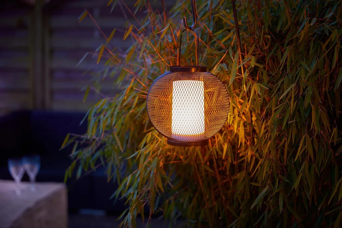 Northpoint LED Laterne aus Metall mit Timer & Flackereffekt - Bild 4