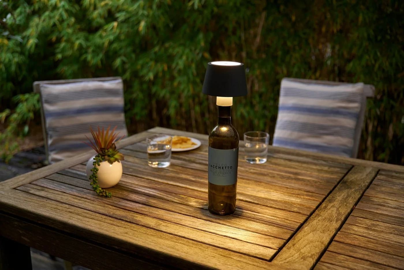 Northpoint LED Flaschenlampe Dimmbar mit Akku & Touchsensor - Bild 4