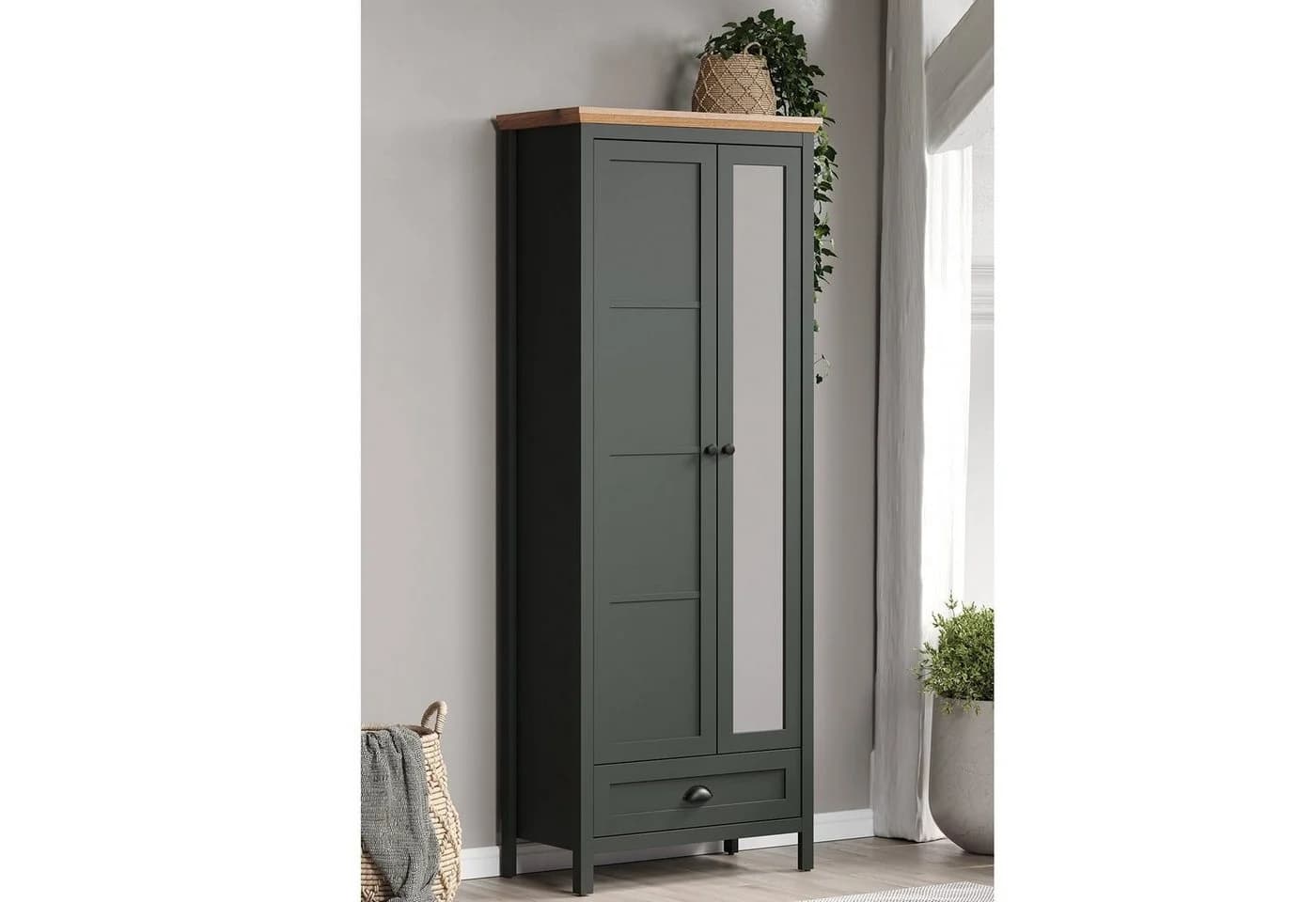 trendteam Garderobenschrank Tannengrün mit Spiegelglas