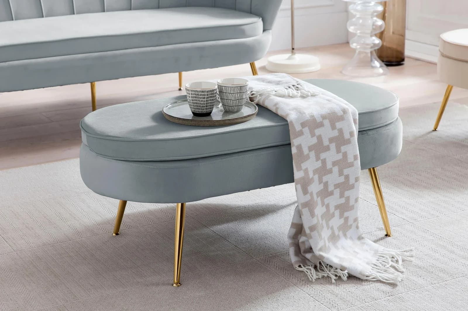 Polsterhocker Clam Hellgrau Samtvelours Oval Modern