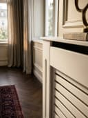 KADIMA DESIGN Heizkörperverkleidung Weiß Lamellen-Muster MDF Bild 5
