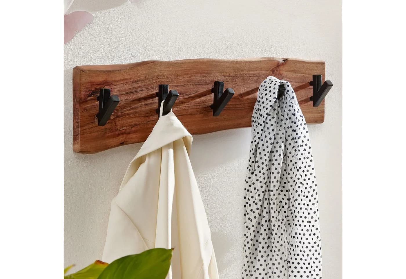 FINEBUY Wandgarderobe Akazie Massivholz Baumkante mit schwarzen Haken - Bild 2
