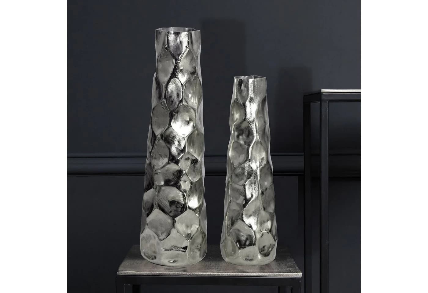 FINEBUY Dekovase FB65106 2er Set Aluminium Silber Modern Hammerschlag - Bild 2