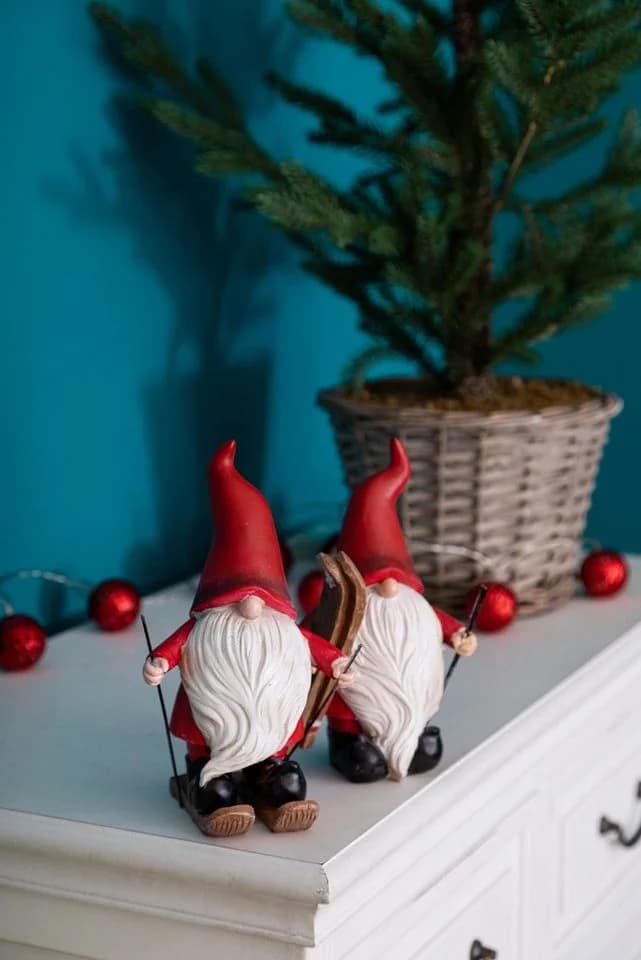 MyFlair Weihnachtsfigur Wichtel auf Skiern Rot - Bild 4