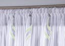 DecoHome24 Gardine Gloriosa Weiß Halbtransparent Bild 3
