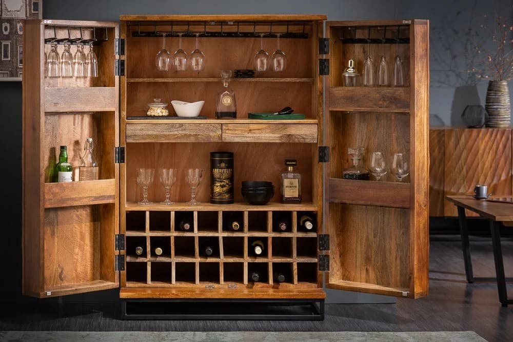 riess-ambiente Barschrank SCORPION Braun/Schwarz 3D-Schnitzerei Massivholz - Bild 3