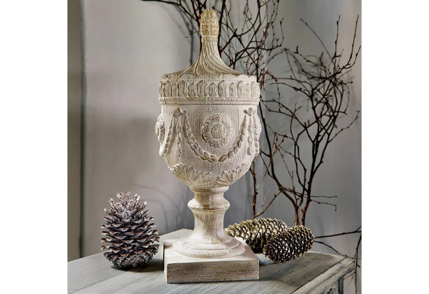 Mirabeau Dekoobjekt Licia antikbeige Polyresin Shabby-Chic