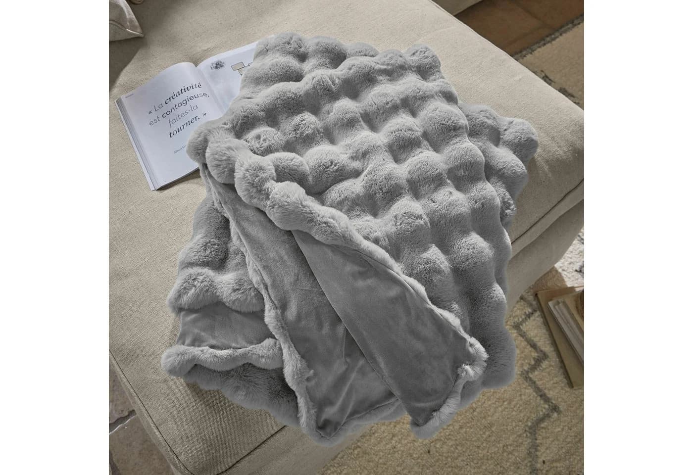 Mirabeau Tagesdecke Plaid Zalina grau Fellimitat