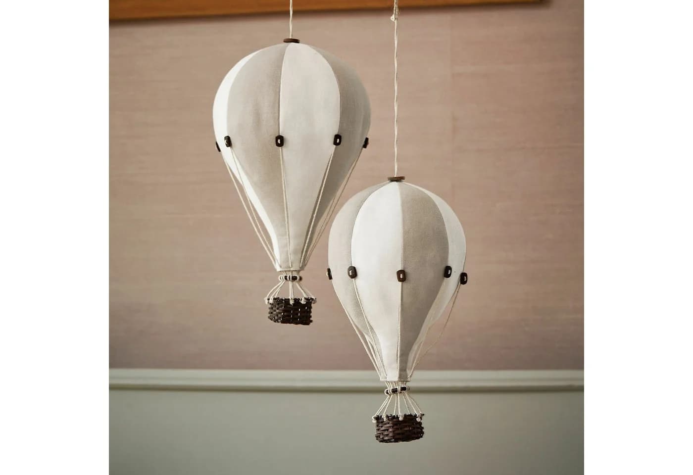 Mirabeau Wanddekoobjekt Deko-Heißluftballon 2er Set Merrybean Creme/Grau