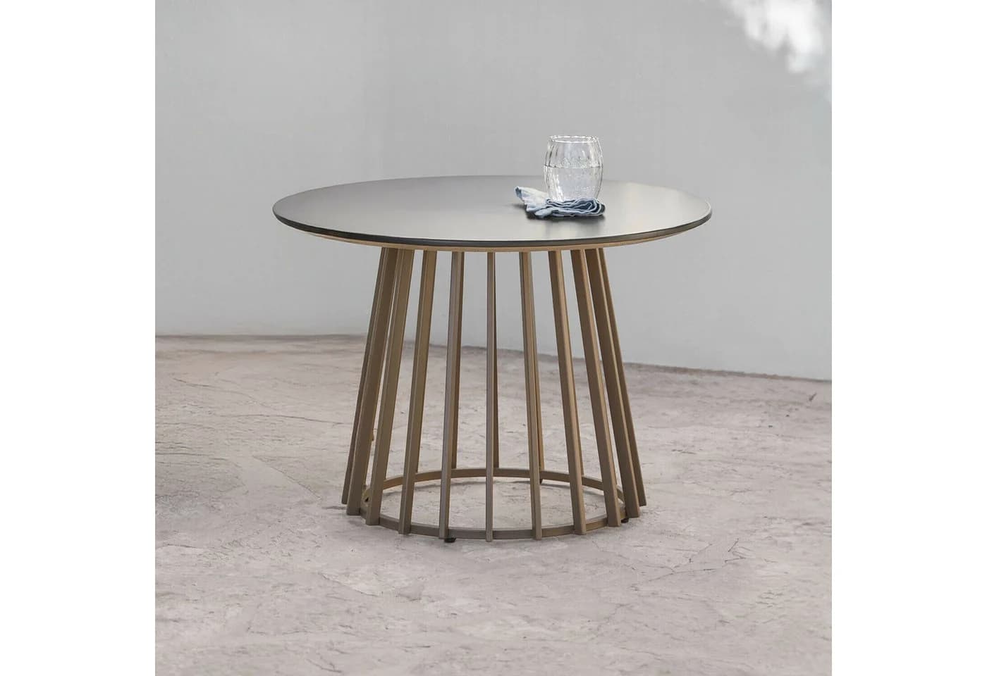 Mirabeau Olianne Beistelltisch Braun/Schwarz Beton-Look