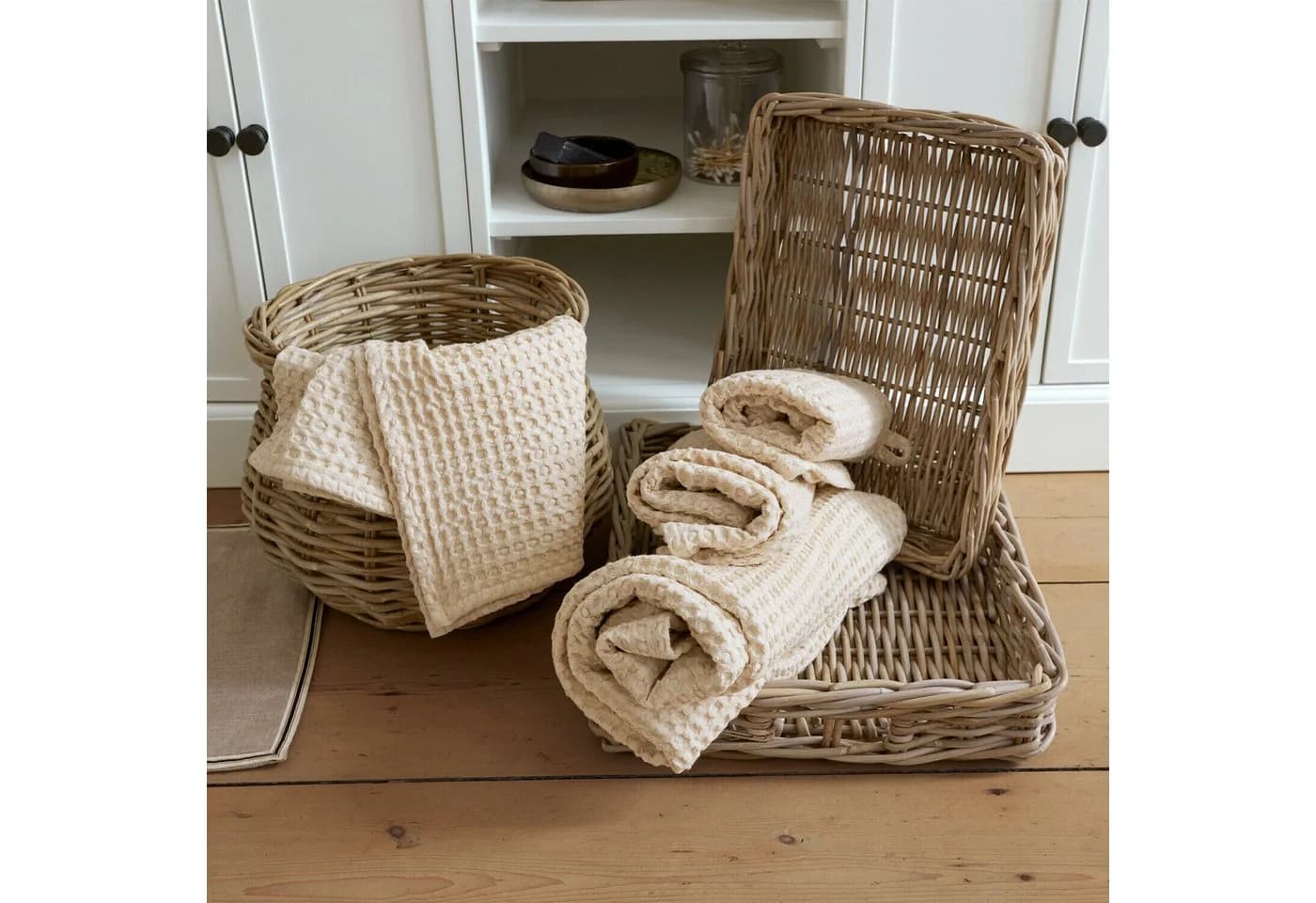 Mirabeau Dekokorb Elvendia grau aus handgeflochtenem Rattan - Bild 3