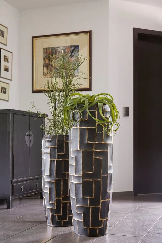 Flingora Bodenvase Mara Fiberglas Samtschwarz/Gold