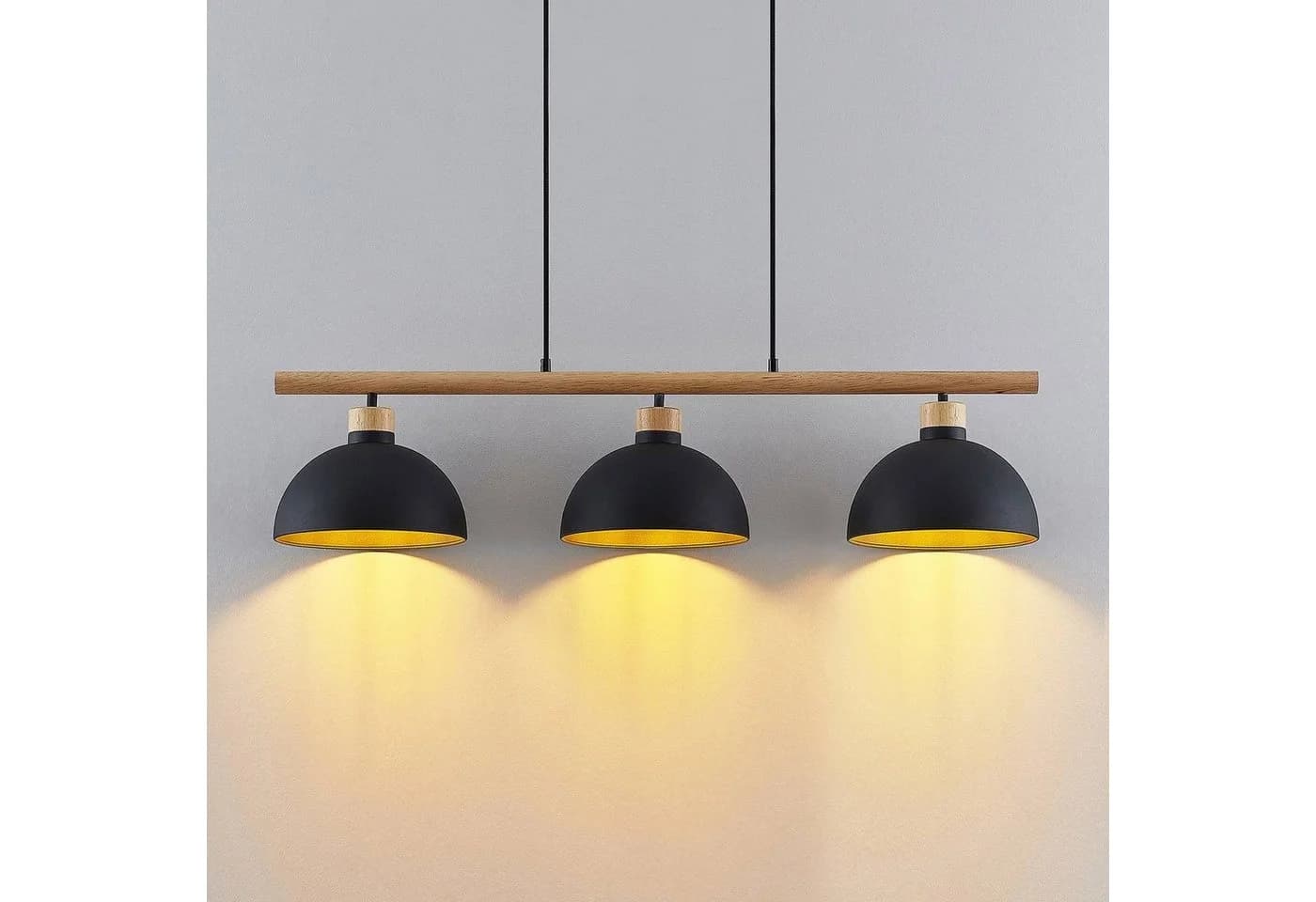 Lindby Hängeleuchte Tirzana, 3-flg., Schwarz, Metall, Holz - Bild 5