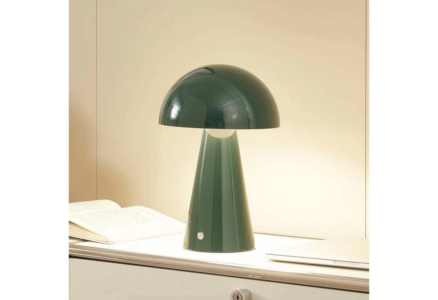 Lindby LED-Akkutischlampe Nevijo Grün USB-Dimmer