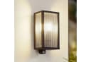 Lindby Außenwandlampe Peldar, Sensor, geriffelt, IP44, E27 Bild 1