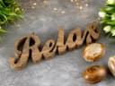 Amagohome Deko-Schriftzug Relax Mangoholz massiv Braun Bild 4