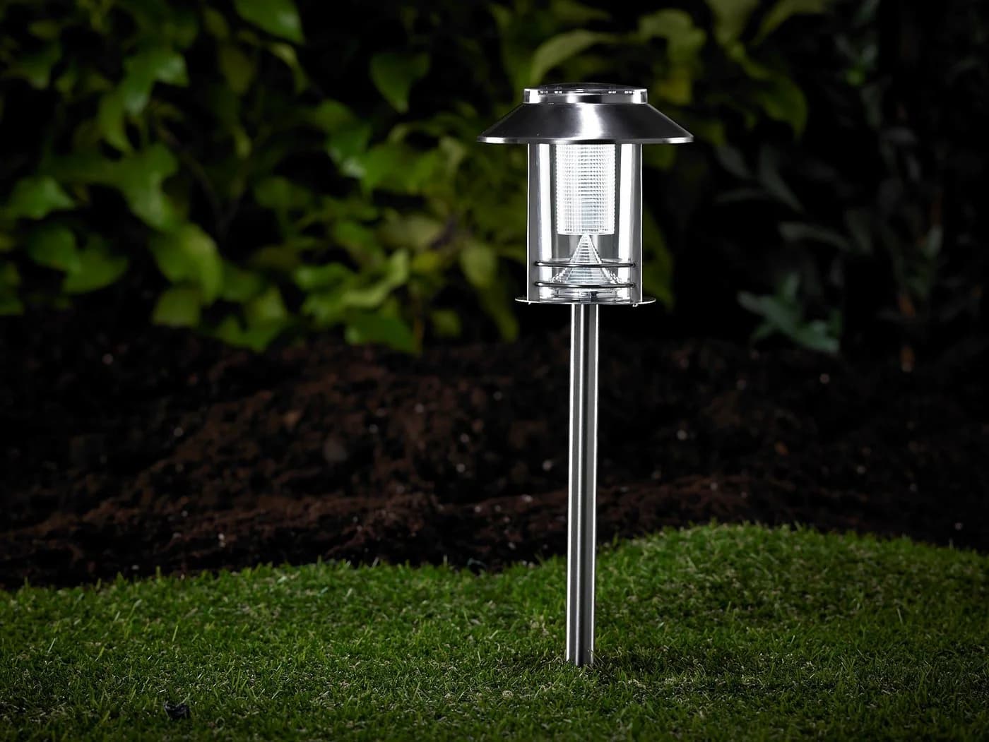 MeLiTec LED Solarleuchte SO26 Prag Edelstahl Kaltweiß Solar