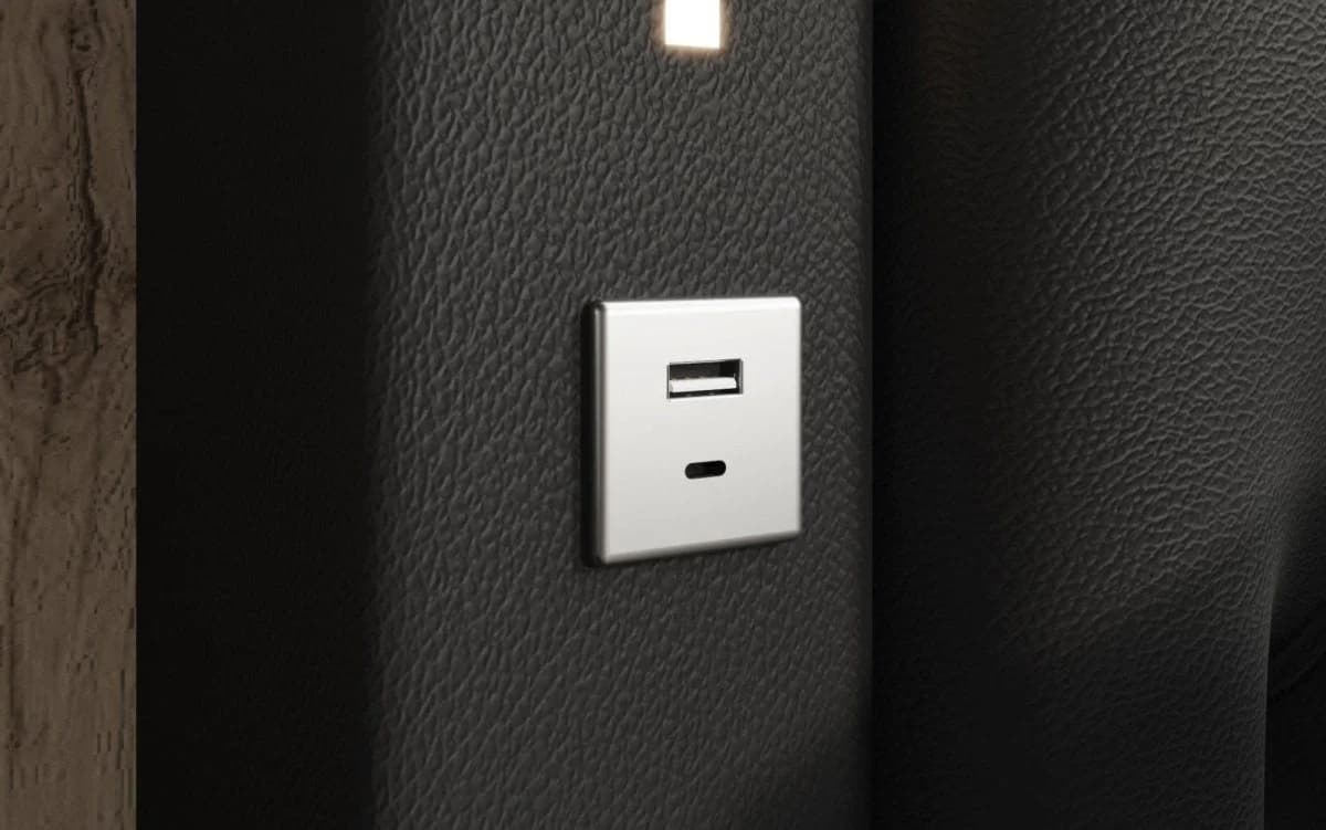 Luxusbetten24 Polsterbett Rio Schwarz mit RGB-Beleuchtung und USB-Anschluss - Bild 5