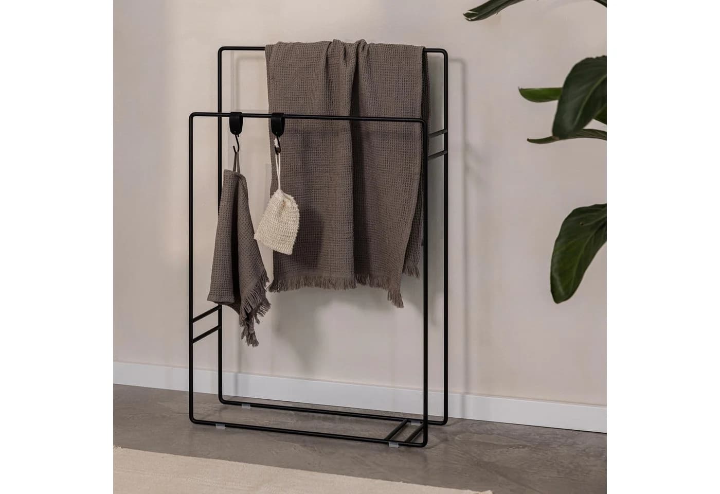 Metallbude Handtuchständer DELAYA Schwarz Metall Design ohne Bohren - Bild 2
