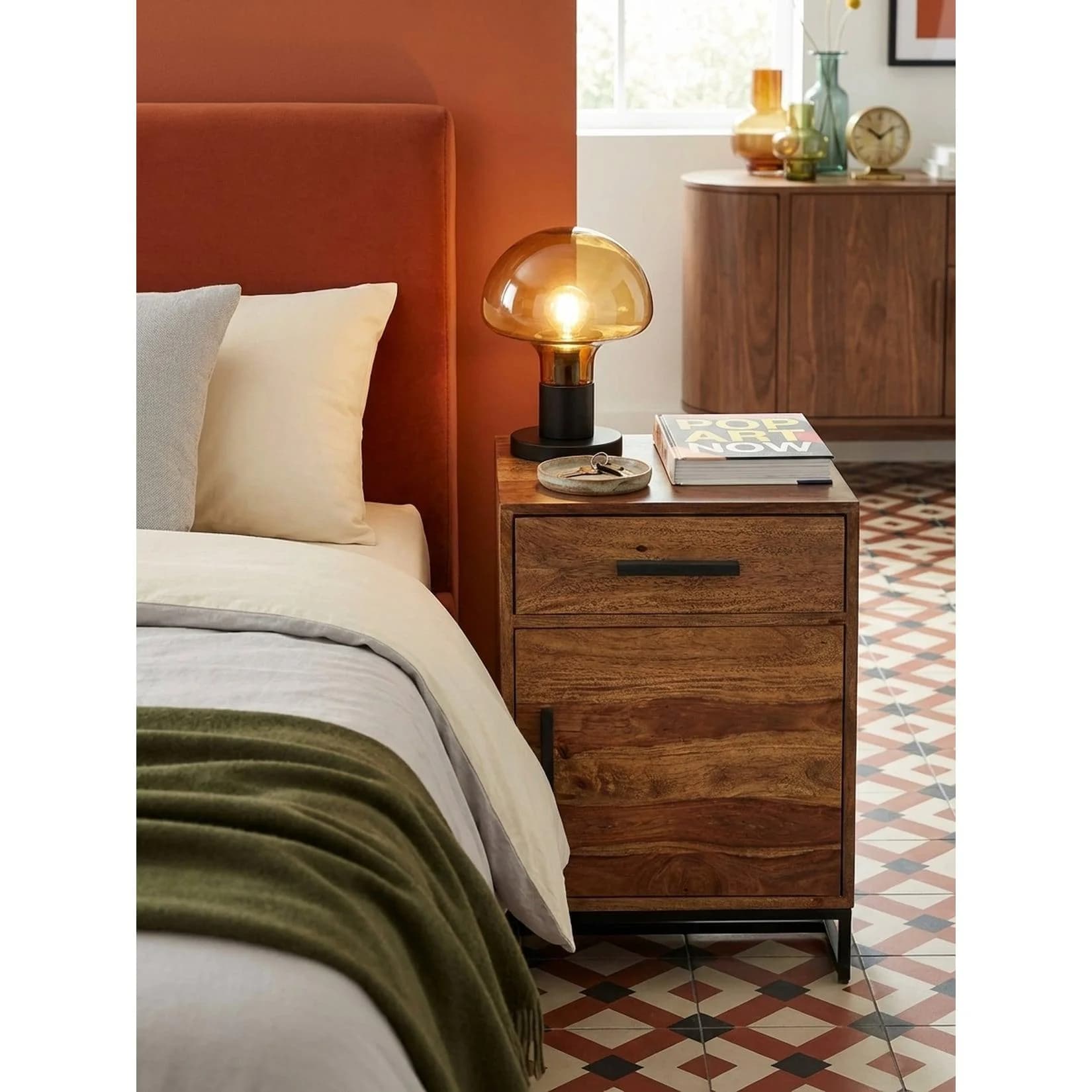 KADIMA DESIGN Nachttisch Massivholz Metall Industrial Stil