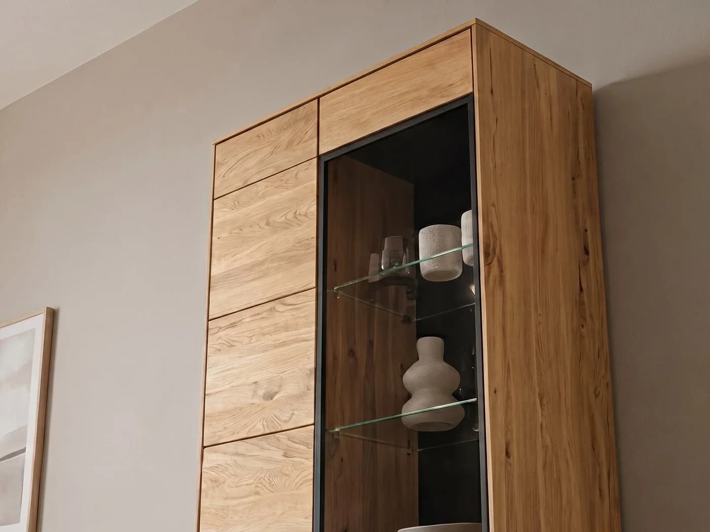 Massivart® Glasvitrine ARAYA Wildeiche geölt 4 Türen 6 Böden - Bild 5