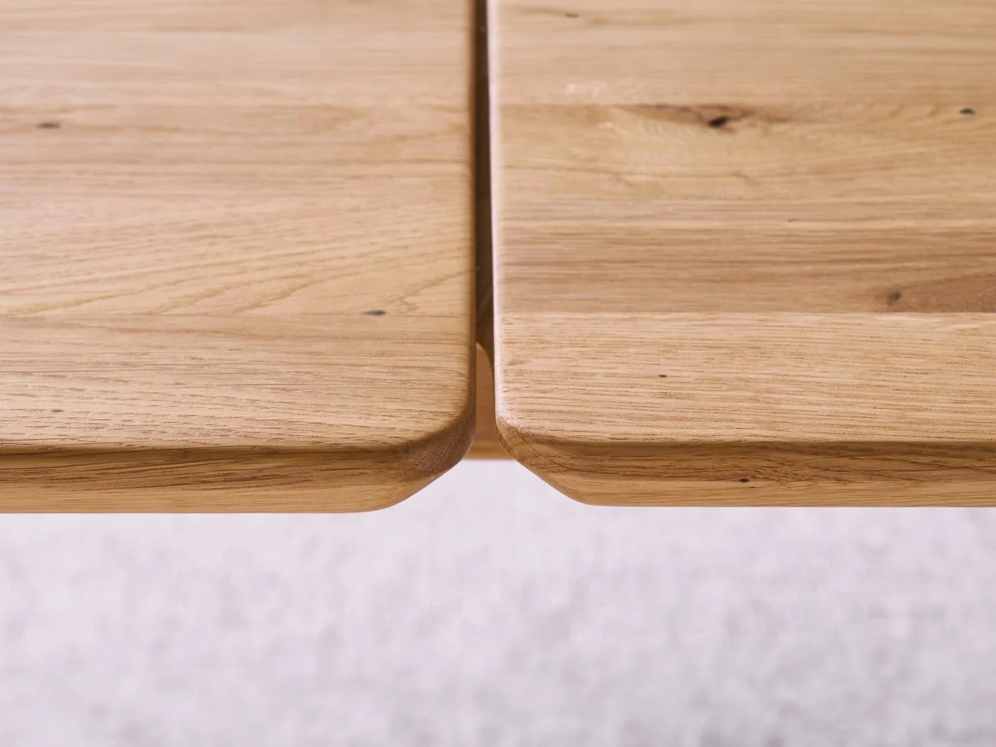 Massivart® Esstisch Wildeiche Massivholz geölt, ausziehbar / Spider-Gestell Holz / RICARDO, Schweizer Kante - Bild 4