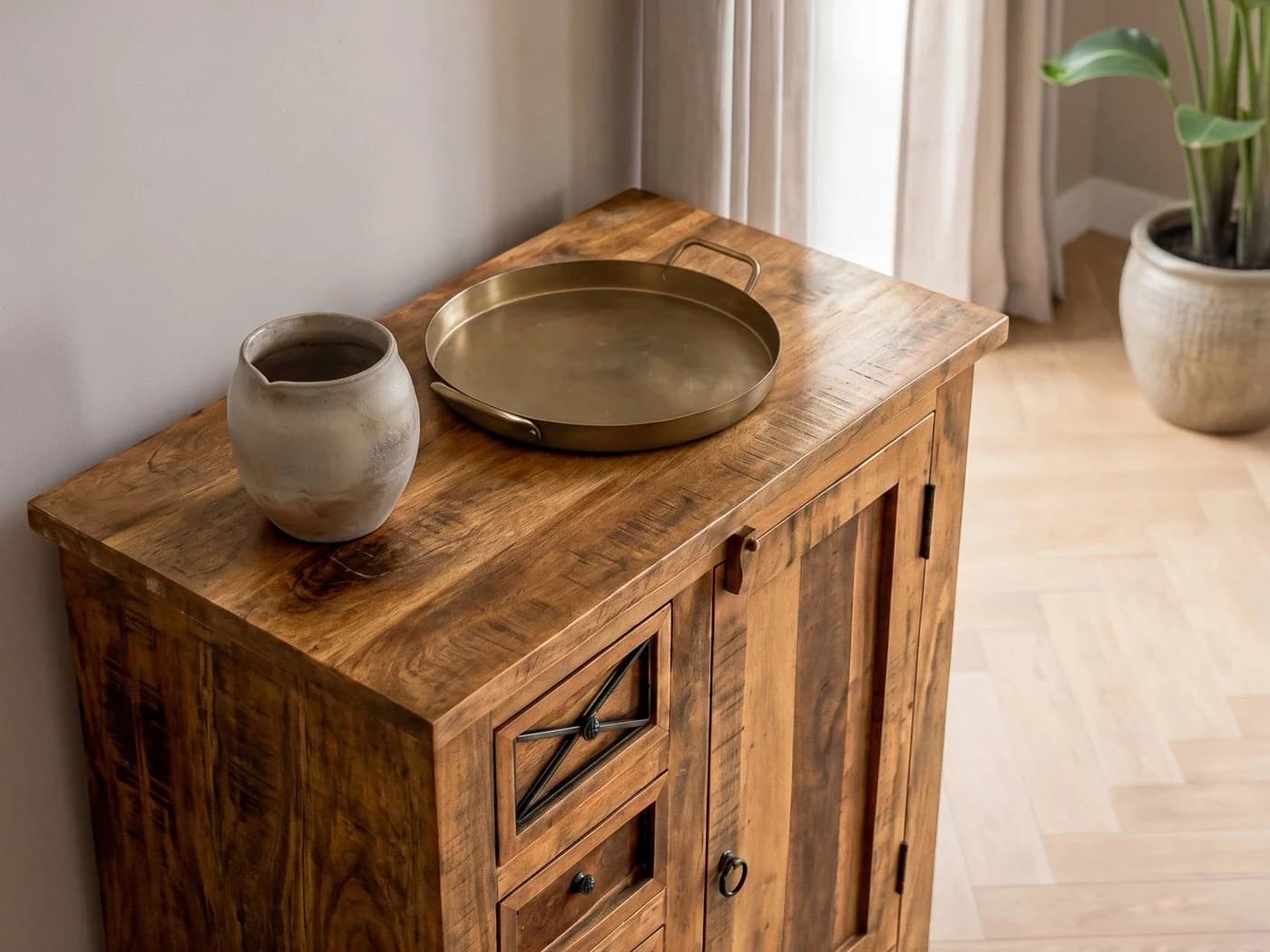 Massivart Sideboard Akazie massiv lackiert rustikal mit 1 Tür 4 Schubladen - Bild 5