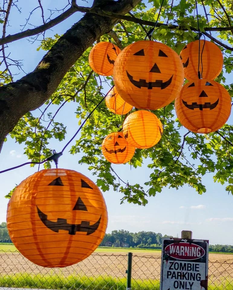 Horror-Shop Halloween Kürbis Lampion Orange Schwarz Dekoobjekt - Bild 3