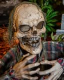 Horror-Shop Gruesome Ghoul Groundbreaker Halloween Animatronic Dekofigur Bild 3