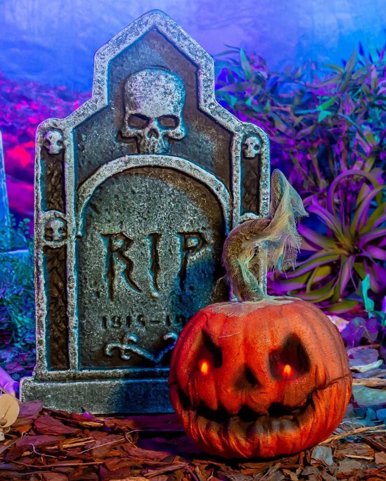 Horror-Shop Dekoobjekt Lachender Halloween Kürbis mit Bewegung & Leuchtaugen
