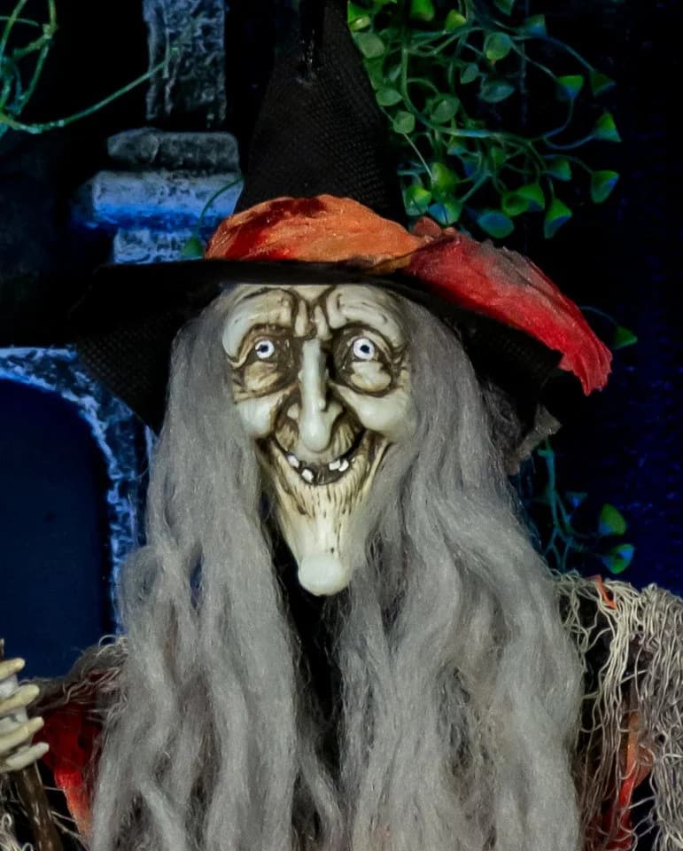 Horror-Shop Halloween Hängefigur Märchenhexe Schwarz/Beige - Bild 3