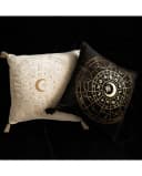 Horror-Shop Dekokissen Astrology Wheel Schwarz Gold mit Quasten Bild 5