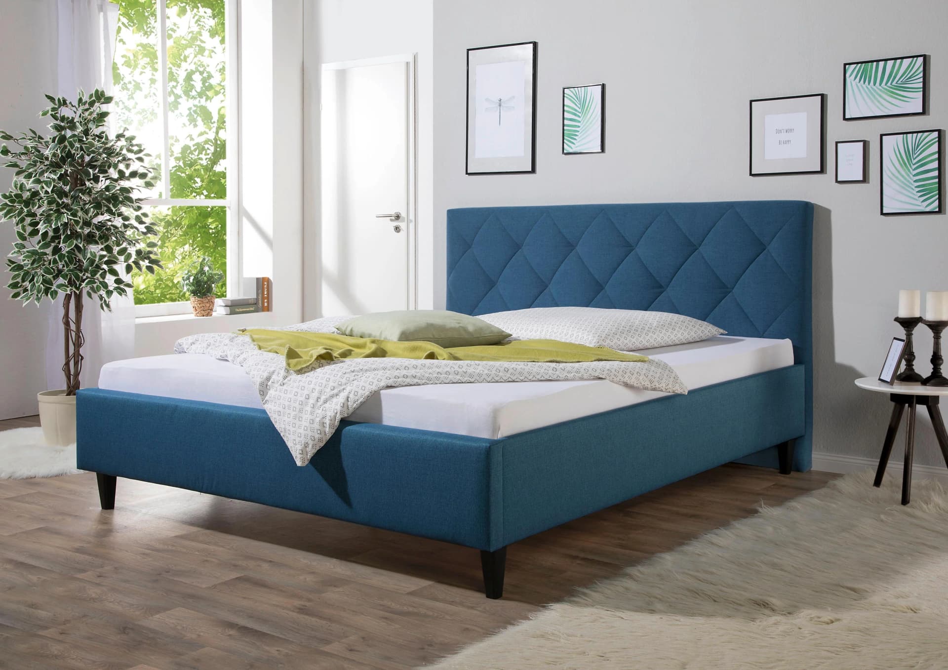 Polsterbett MAINTAL Rexburg Blau 200x200 cm mit Rautensteppung