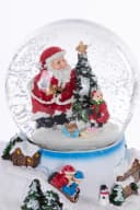 Wohnando Schneekugel mit Weihnachtsmann und Kind, leuchtet und spielt Musik Bild 4