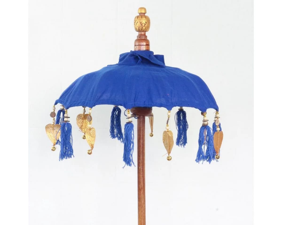 Oriental Galerie Balinesischer Tischschirm Blau Gold mit Holzstandfuß