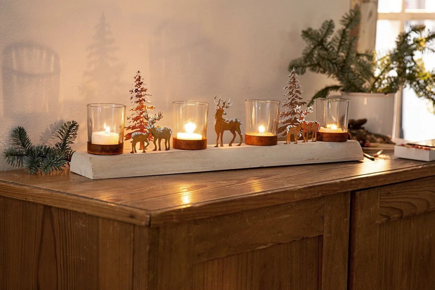 Home-Trends24 Adventskranz Rostdesign Holzsockel 4 Glas-Windlichter - Bild 3